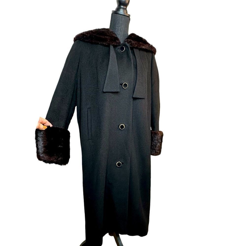 MADISON Master Furriers Duluth Vintage Black Wool & Fur Coat Size XL